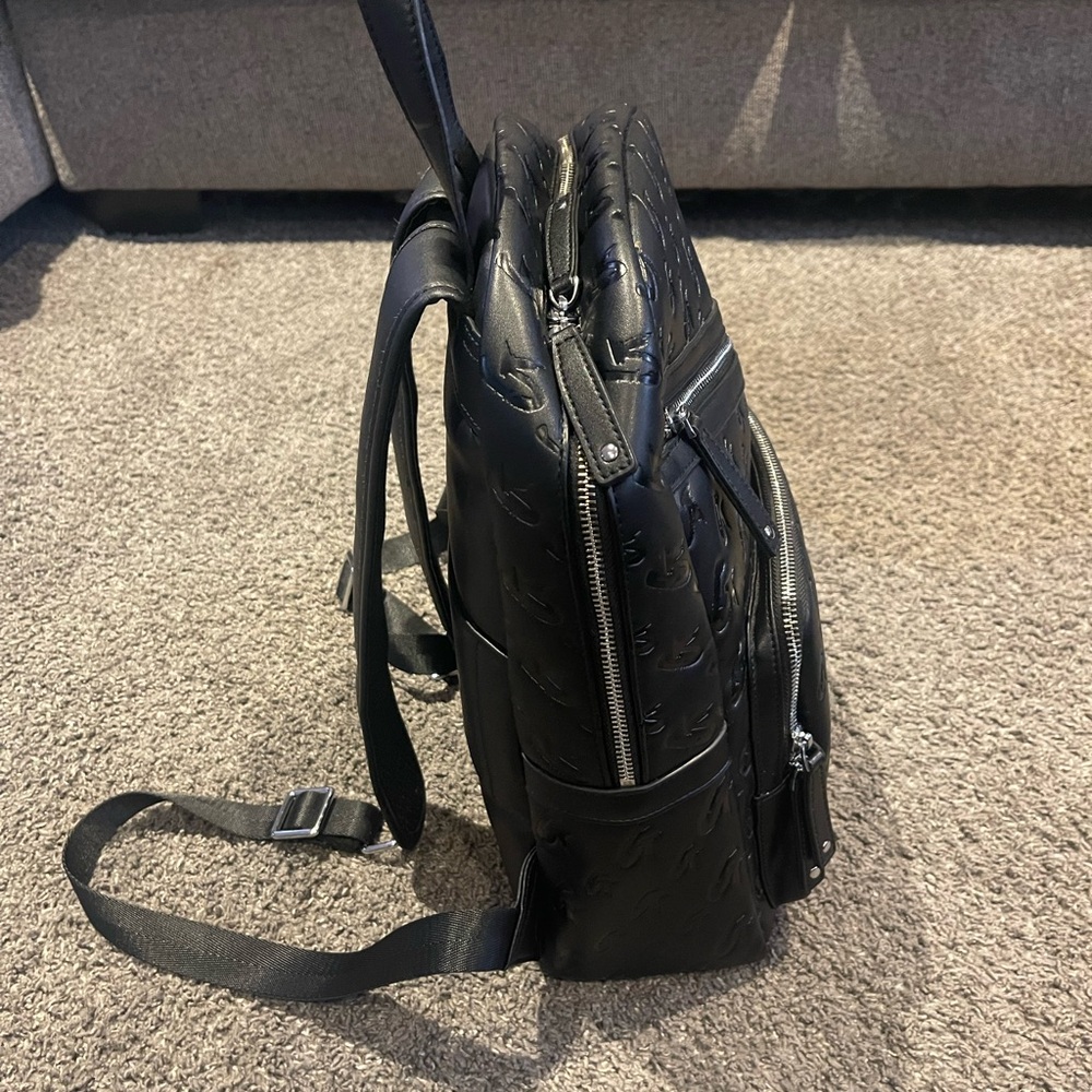GLAMAHOLIC Monogram Backpack - Picture 3 of 7